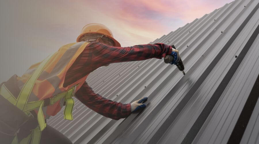 Professional gutter cleaning in East Nassau, NY